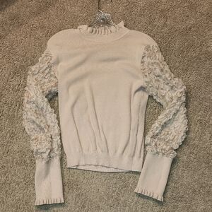 VENUS Cream Textured Sleeve Top